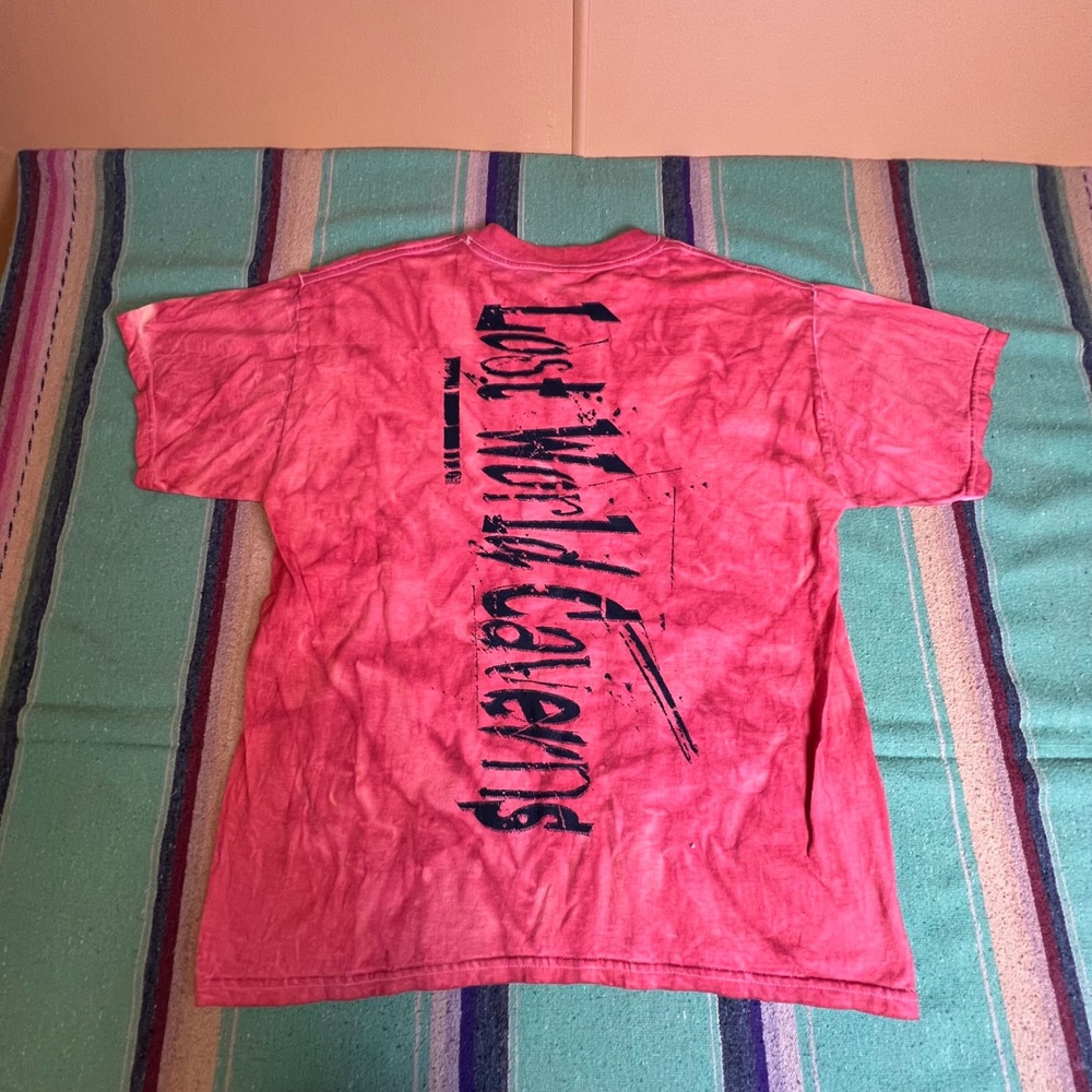 Y2K Lost World Caverns T-Shirt Mens L Pink Tie Dye Souvenir 2001 Vintage Tee